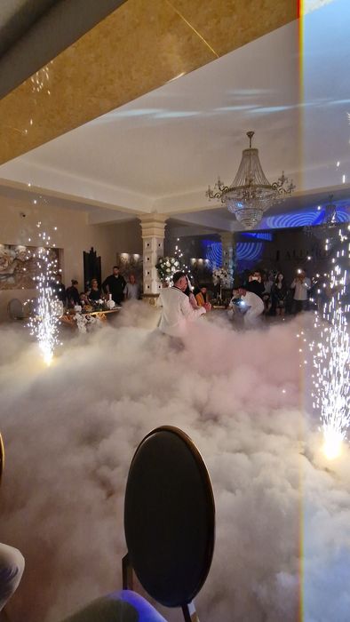 Schela de lumini, fum greu ,gheata carbonica videobooth 360