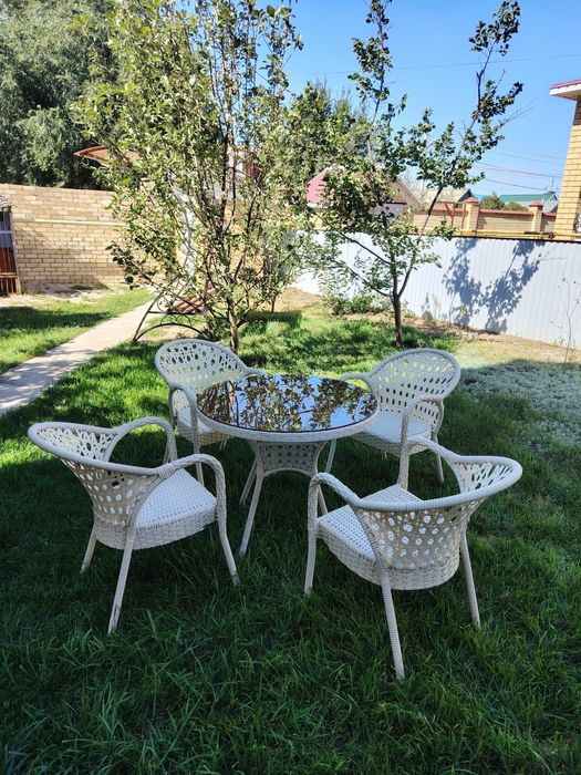 Продам мебель садовую