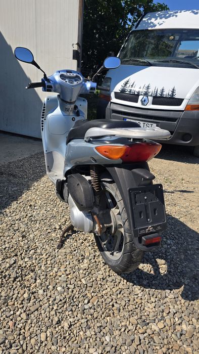 Scuter Honda SH150 cu acte italia
