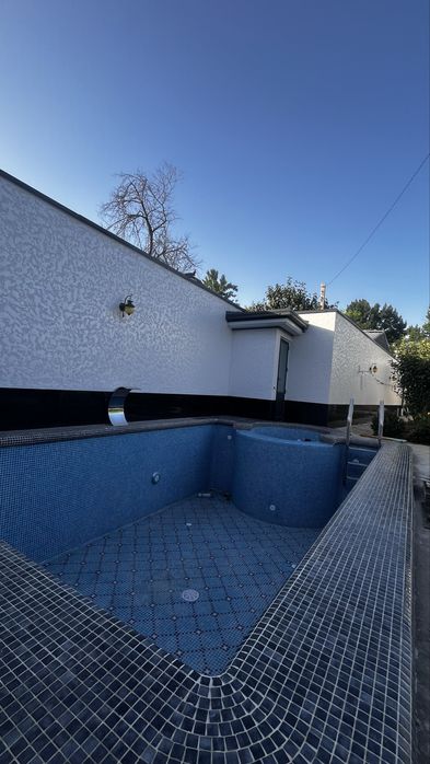 Продаётся/Сдаётся участок (Греческий городок )