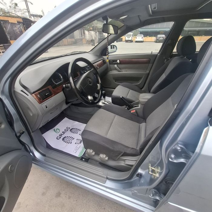 Lasetti Harajati yoʻq Minishga tayyor