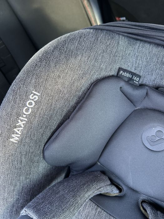 Бебешка кошница Maxi-Cosi Pebble 360 Pro + въртяща база FamilyFix 360 Pro