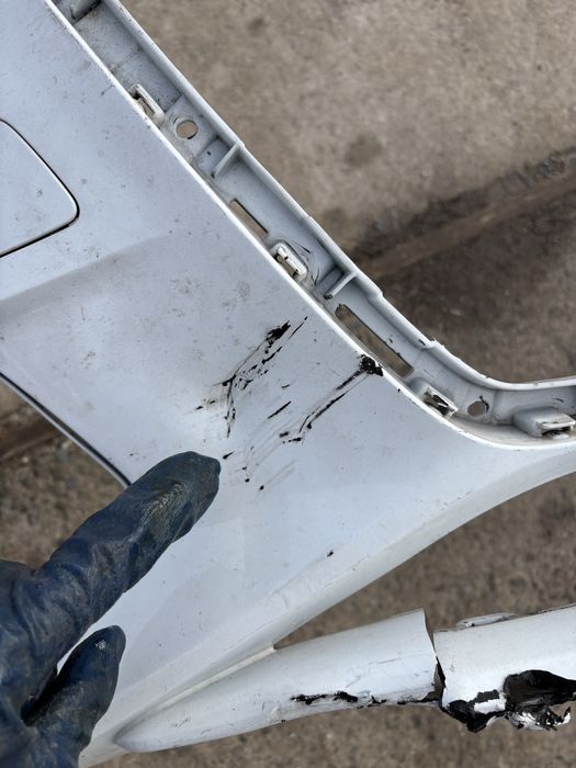 предна броня за audi a6 c8 4K0807437