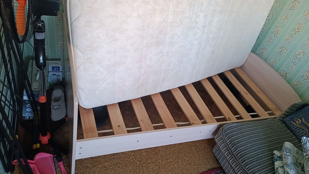 Отдам даром бу мебель