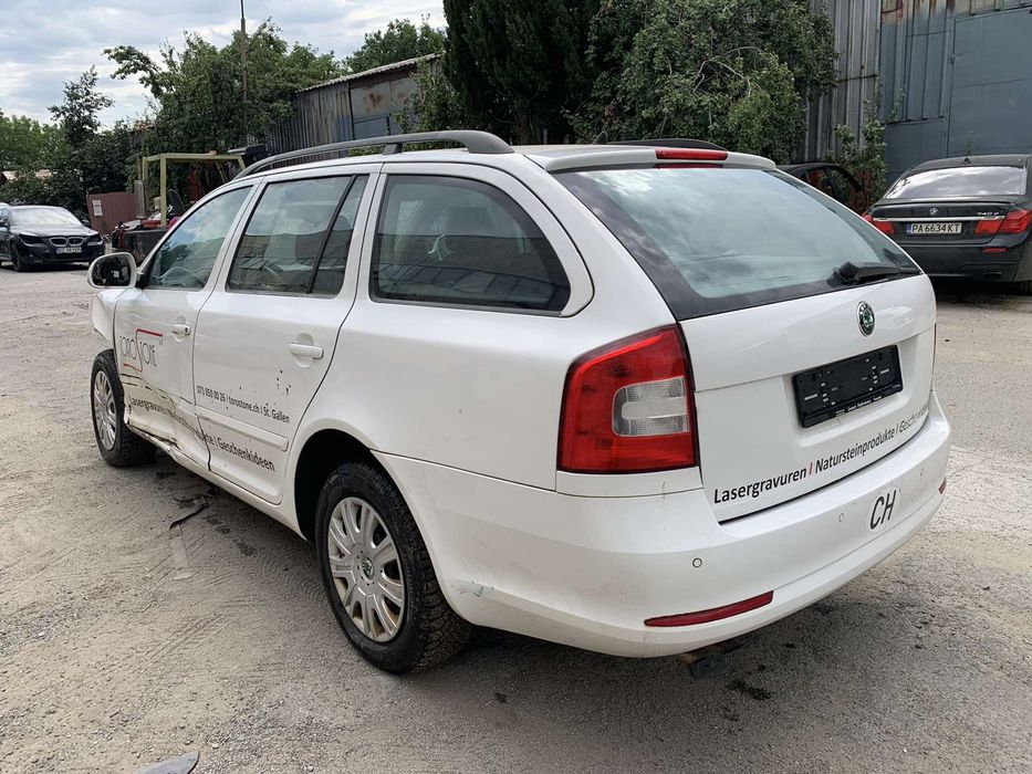 Шкода  Октвия 1.9 тди 4×4 код на мотора BLS 2010год на части