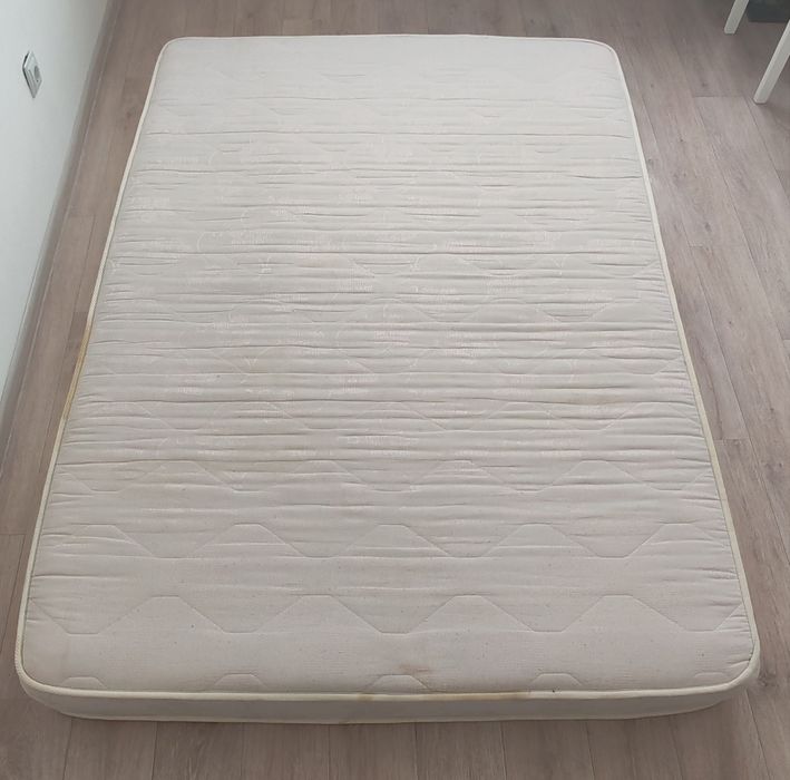 Матрас.  200×140