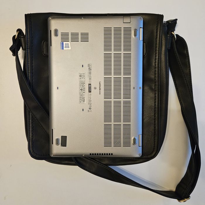 Geanta din piele naturala noua