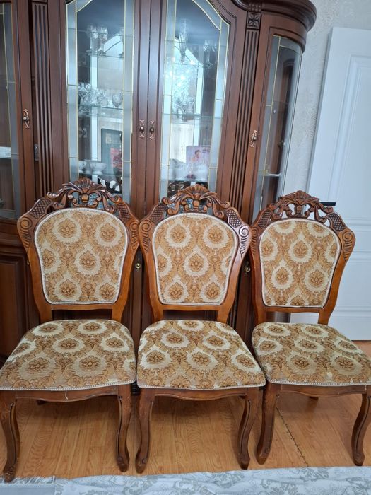 Стулья для гостиной