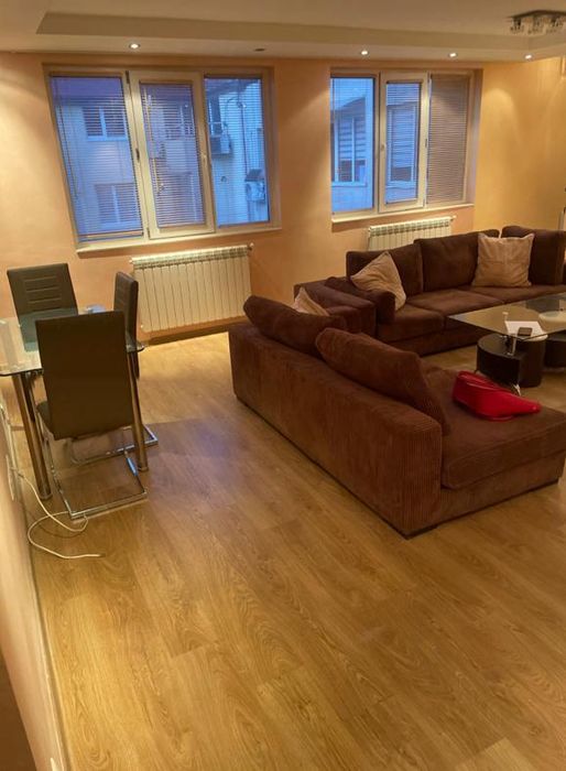 Дава се под наем Четиристаен апартамент в София, Овча купел - 140 кв.м за 750 € - Снимка #1