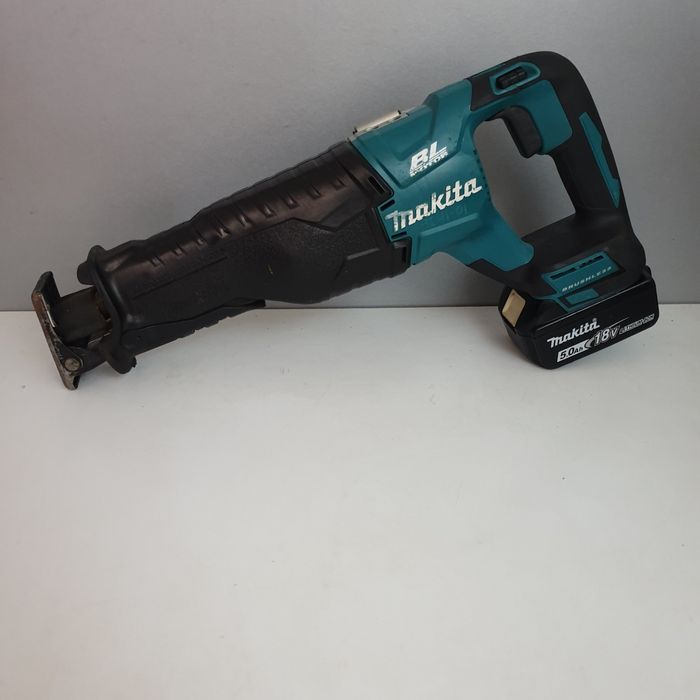 Makita DJR 187 Fierăstrău sabie Brushless 5.0AH Li-Ion