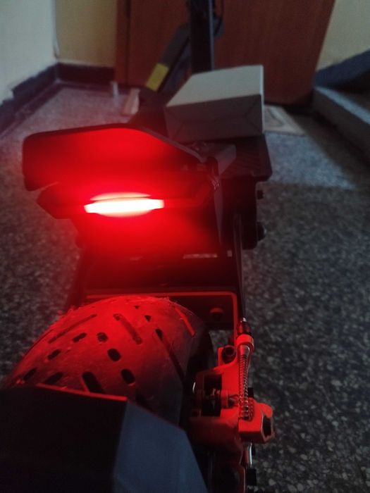 Продавам тротинетка G4