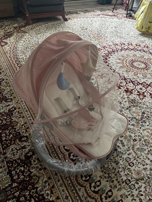 Шезлонг детский