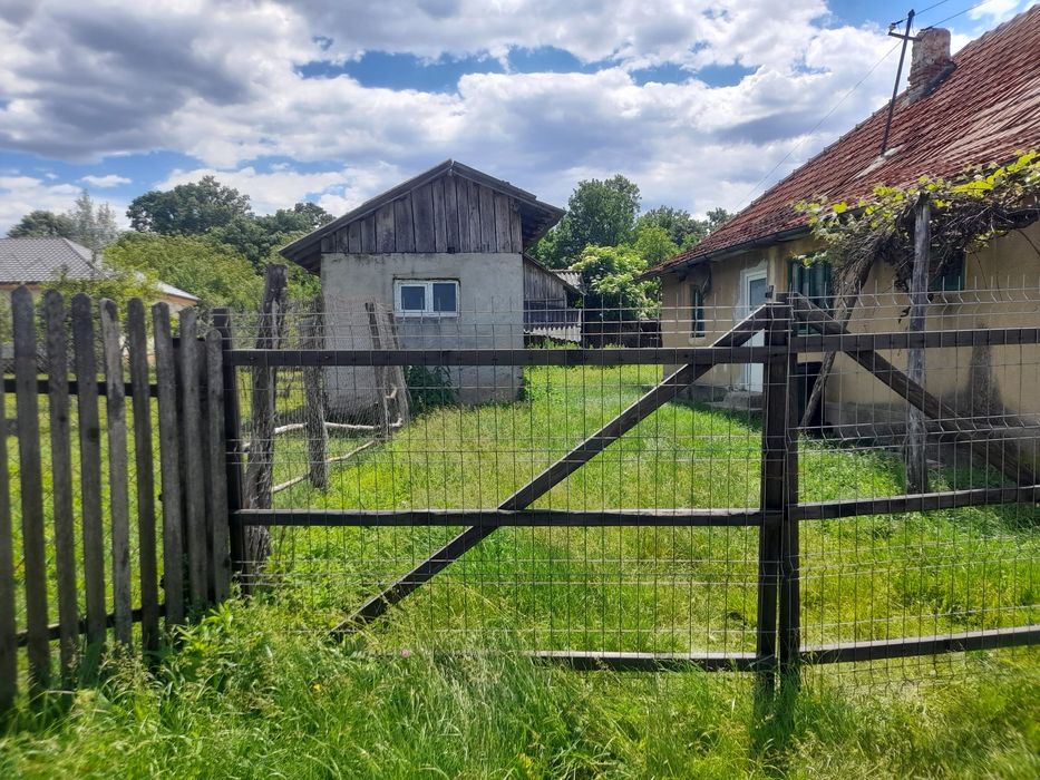 Casa Stâlpeni 1958 cu 940mp curte