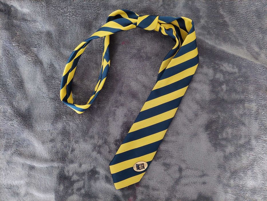 Униформа за ЕГИВ - Пловдив за момиче