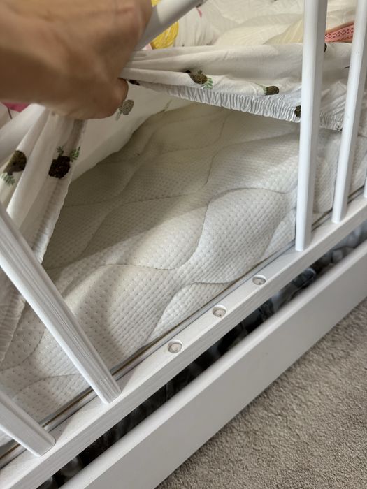 Детска кошара с матрак възглавничка и обиколник