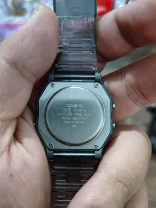 Продаю Часы Casio F-91W оригинал!