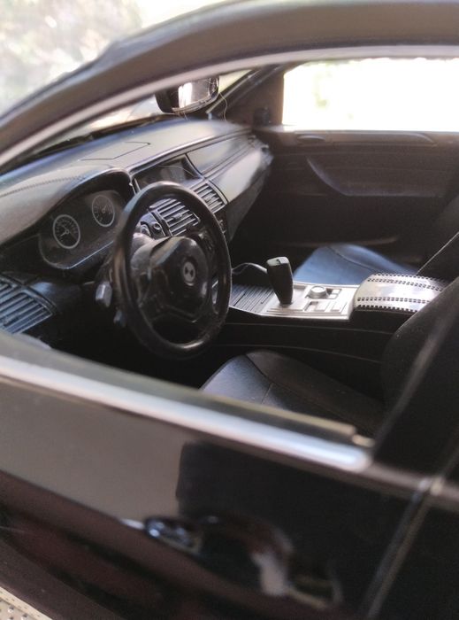 Две машинки бу на радиоуправлении за обе 5000