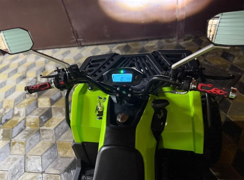 Продам квадрацкл 200 кб