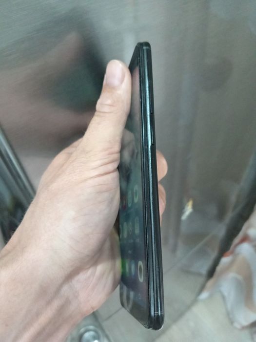 Телефон смартфон vivo y71 6/128