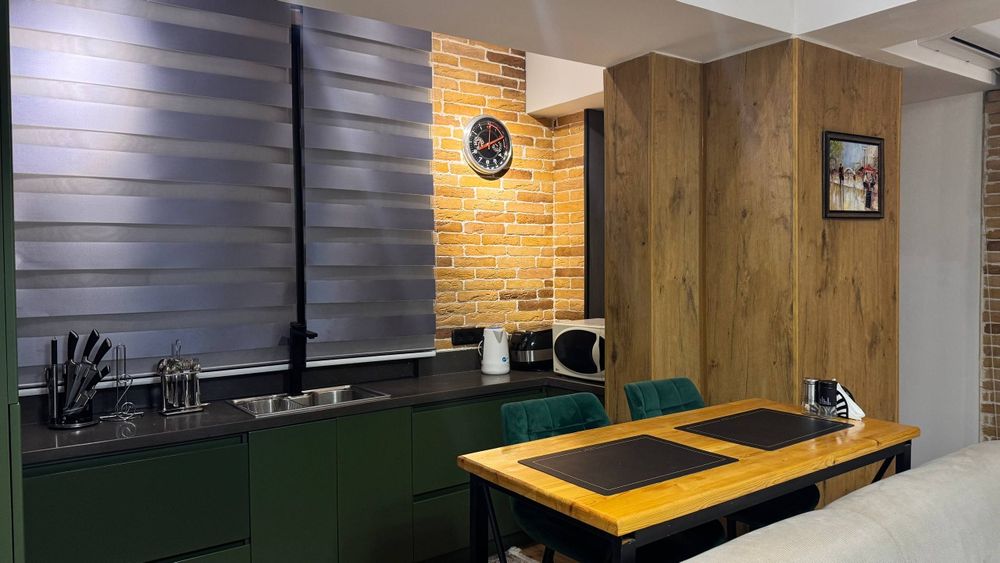 Цум, Айбек, Ц7 2/8/9  идеальная локация