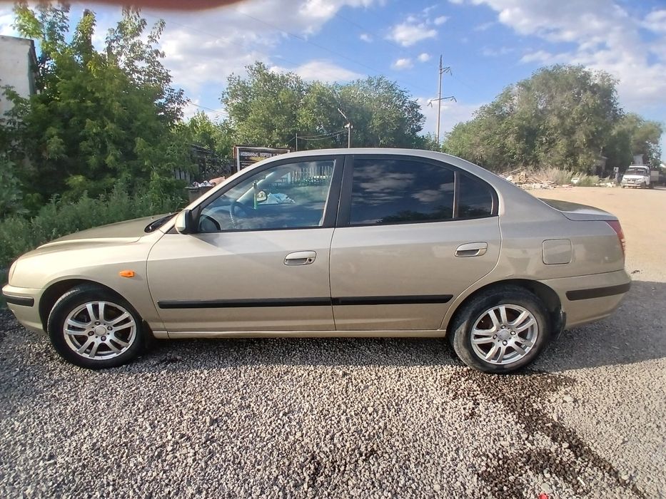 Hyundai Elantra продам