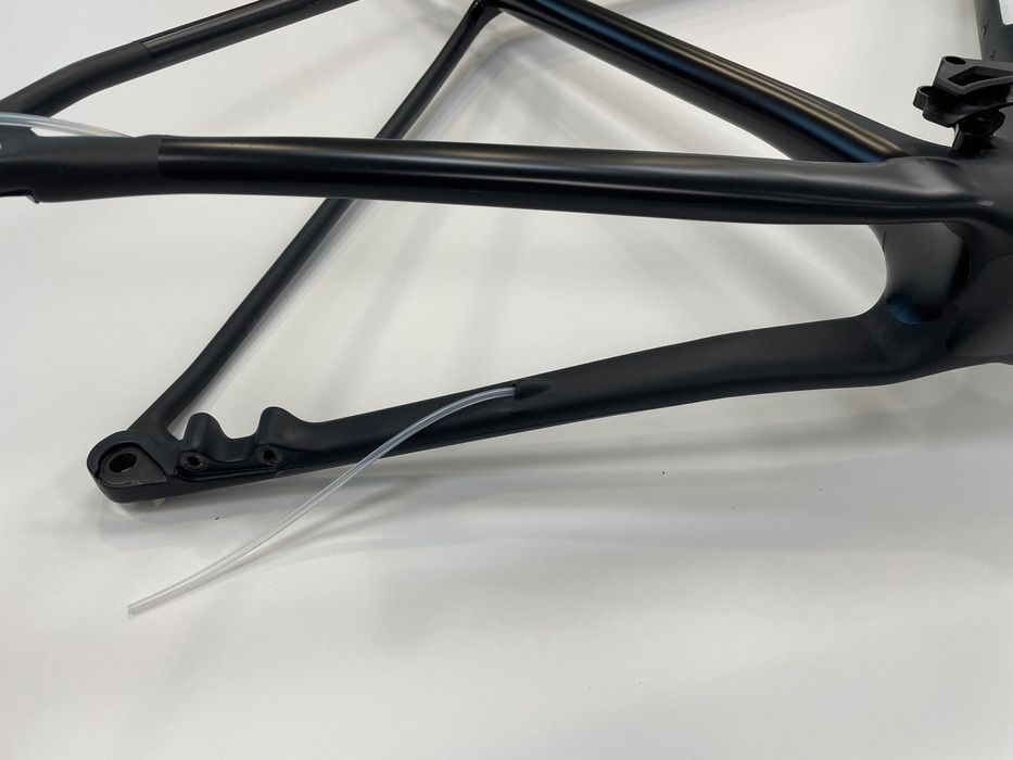 Рамка Felt Doctrine Advanced XL – карбон, като нова