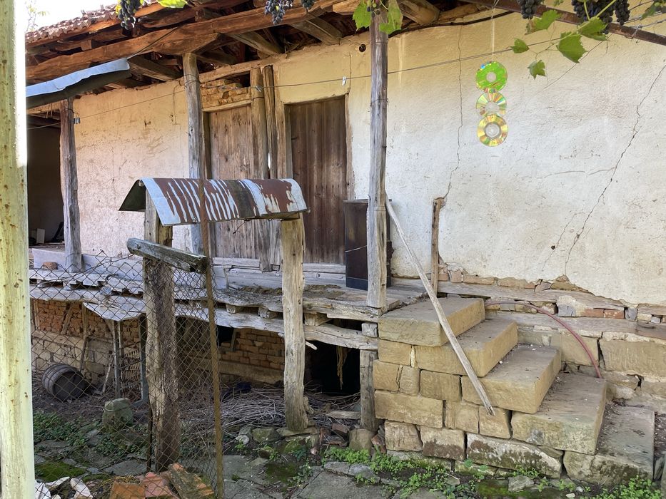 Каменни стъпала, дялан камък