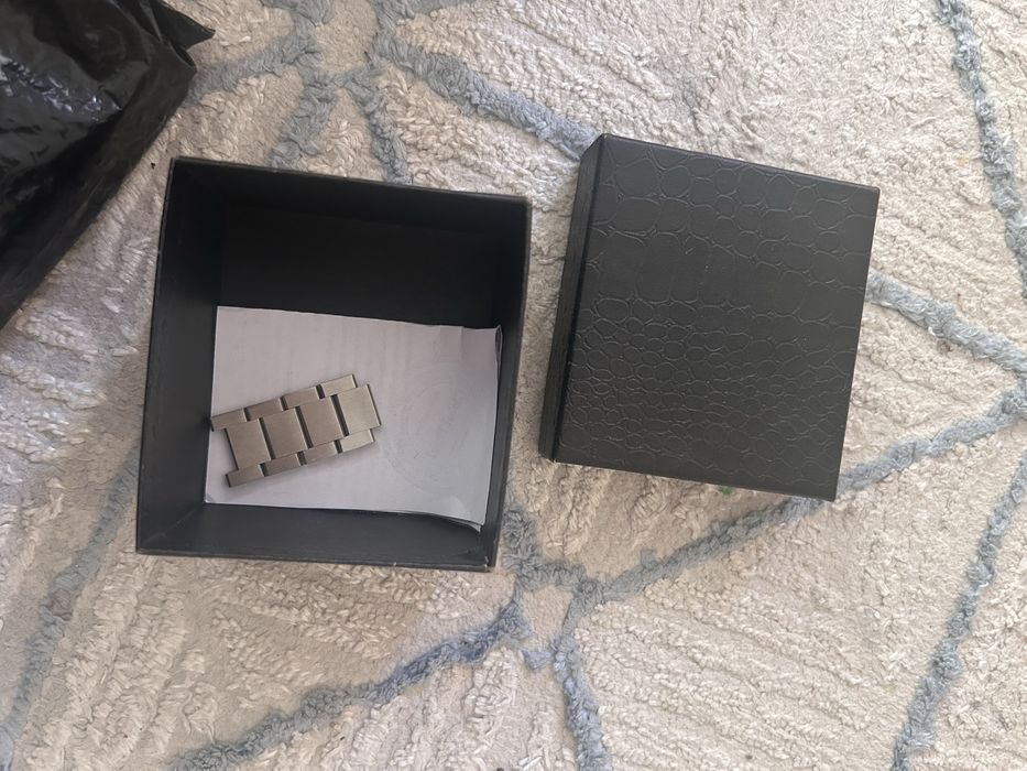 продам часы Daniel claean