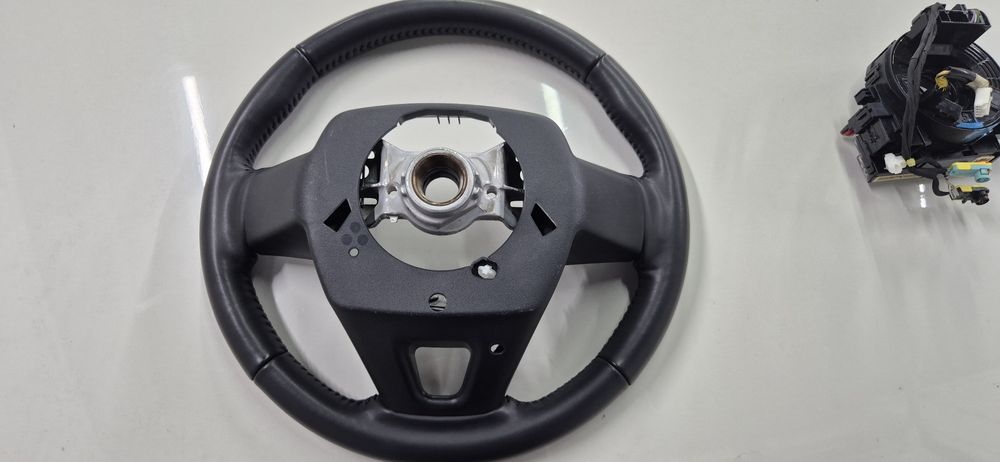 Руль с подогревом Toyota 2020+