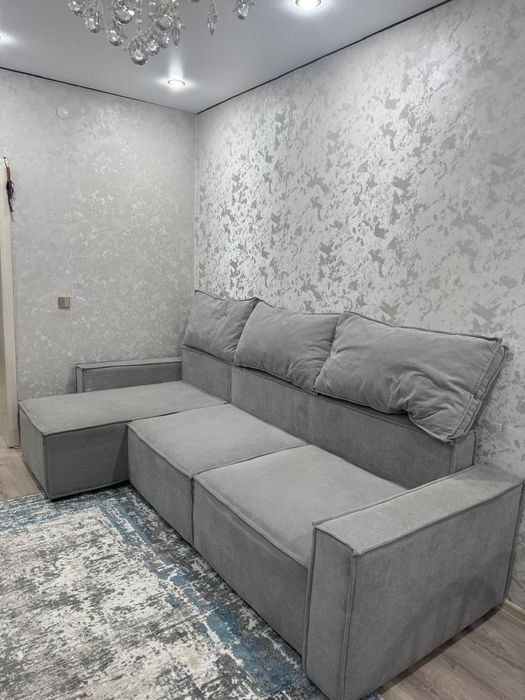 Срочно продам диван!