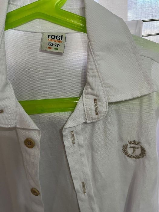 Продам костюмчики