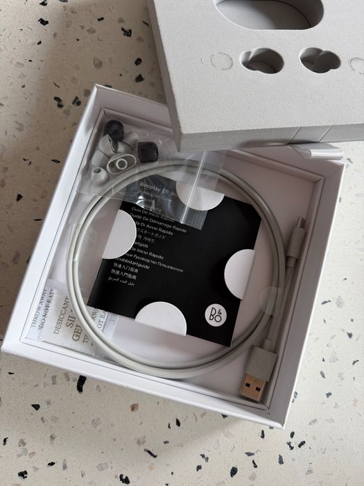 Безжични слушалки Bang&Olufsen