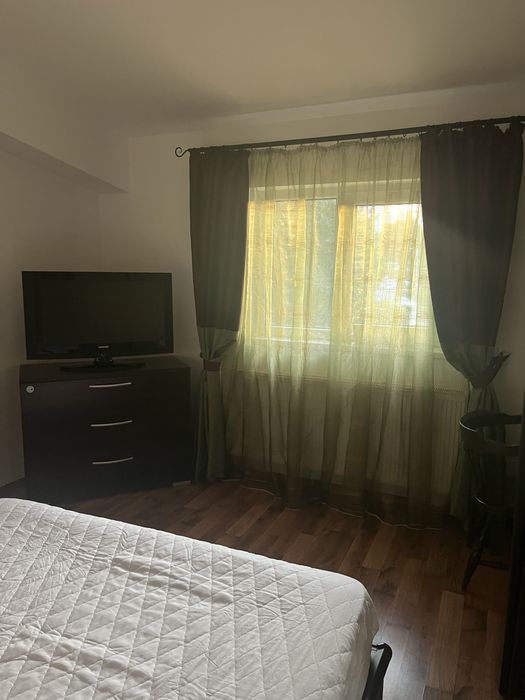 Inchiriez casa pe termen lung