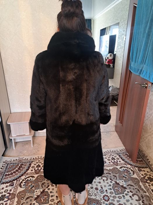 Продам шубу норковая
