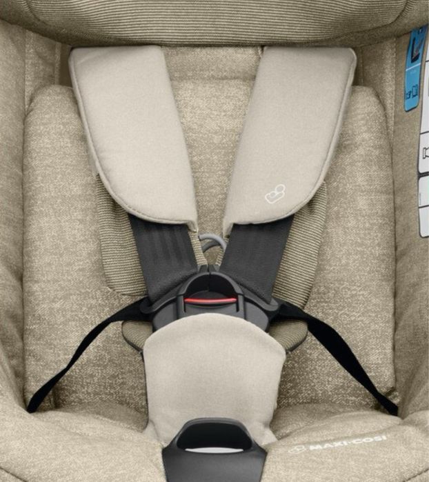 Scaun auto MAXI COSI I-Size AXISSFIX pozitie somn61-105 cm insert bebe