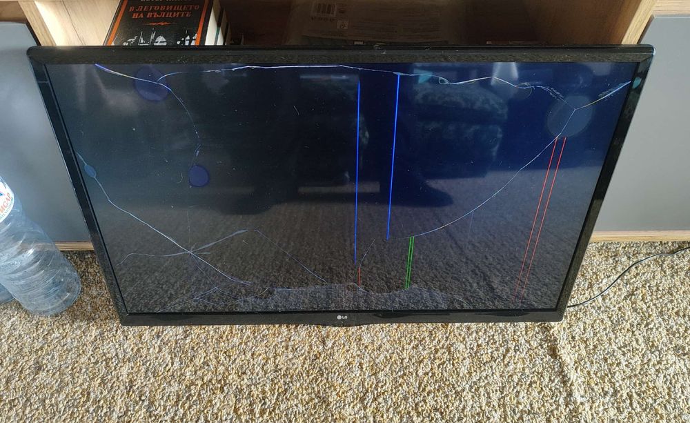 Main board EAX672581 06 / 28MT49S/LD70B от LG 28MT49S