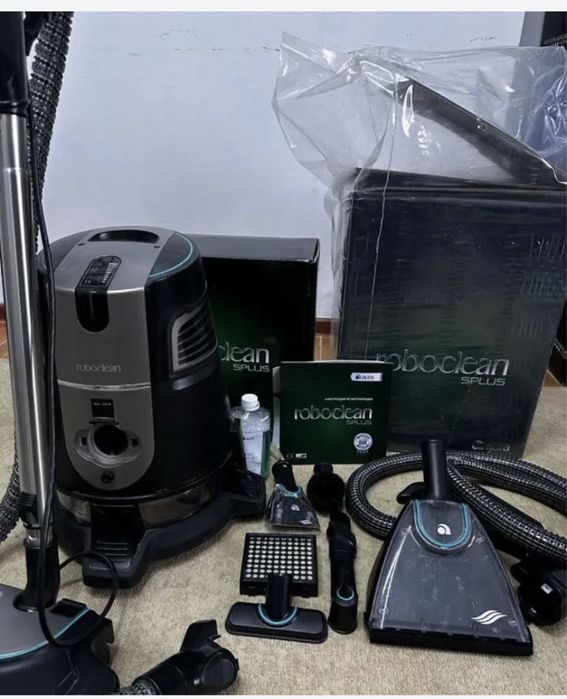 Продается пылесос roboclean