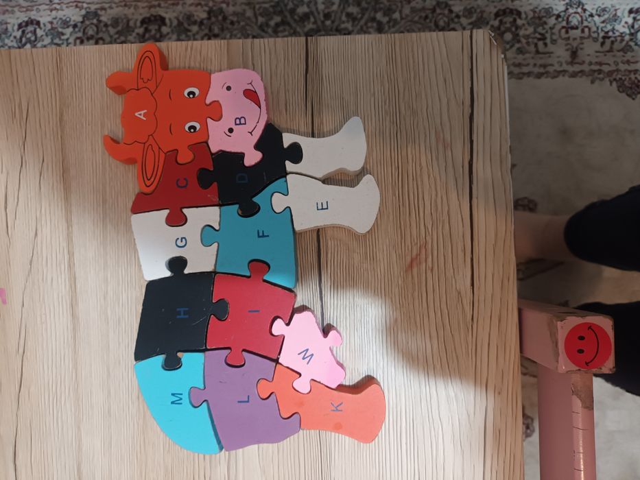 Puzzle lemn, potrivit pt 5-6anisori