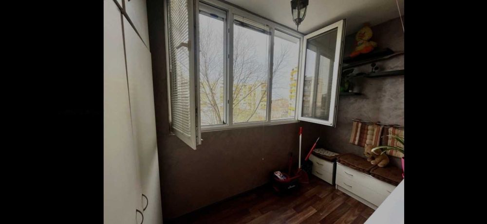 Дава се под наем Тристаен апартамент в София, Модерно предградие - 67 кв.м за 500 € - Снимка #2