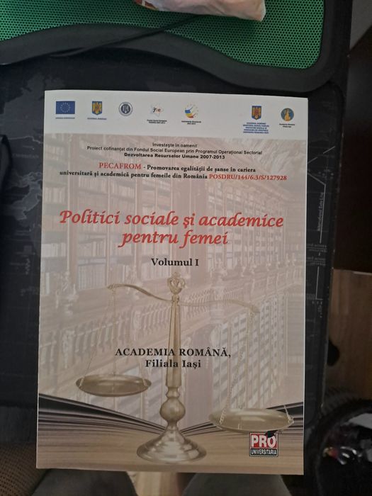 Vând cărți de specialitate