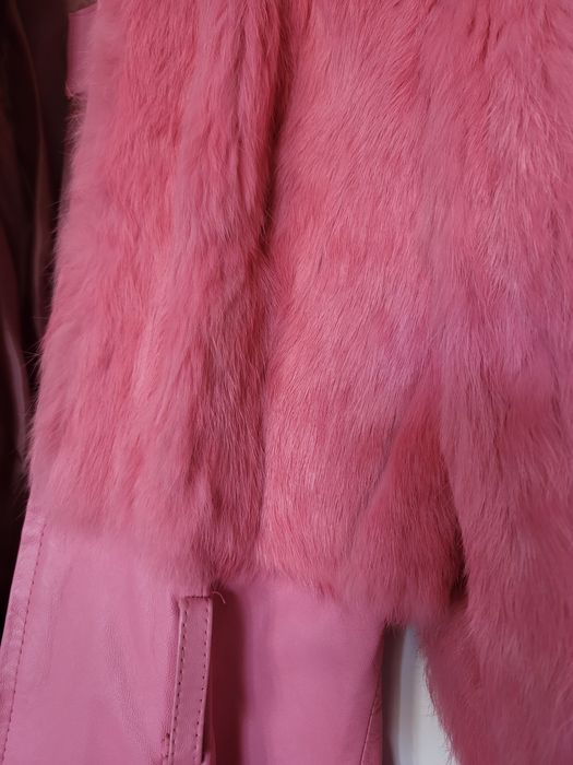 Дамско кожено яке ,естествен косъм xs