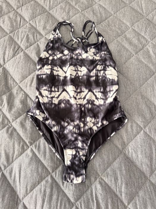 Costum baie intreg size 36