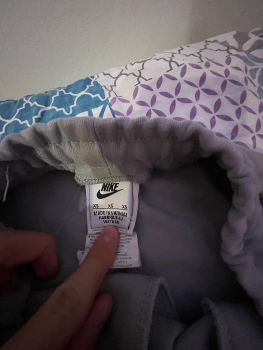 Vand Nike Tech Fleece,pret negociabil