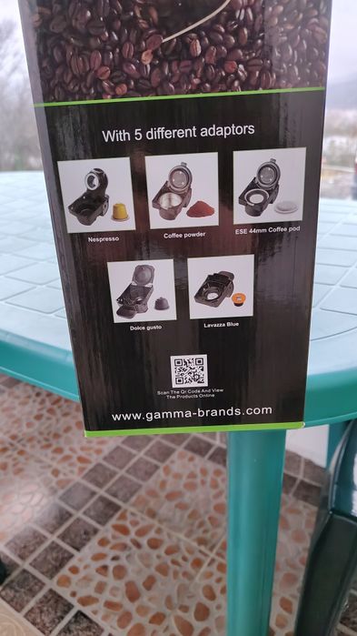 Кафемашина с капсули и мляно кафе