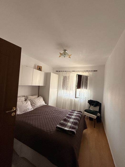 Apartamnet 4 camere Dorobanți, 100 mp, etaj 3, 2 bai, centrala