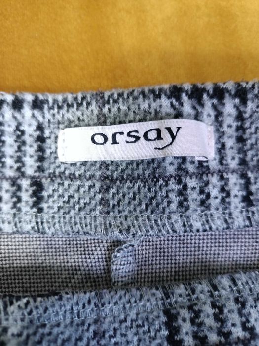 Fusta groasa Orsay plus una gratuit