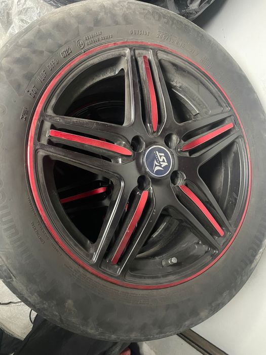 Продам диски с резиной