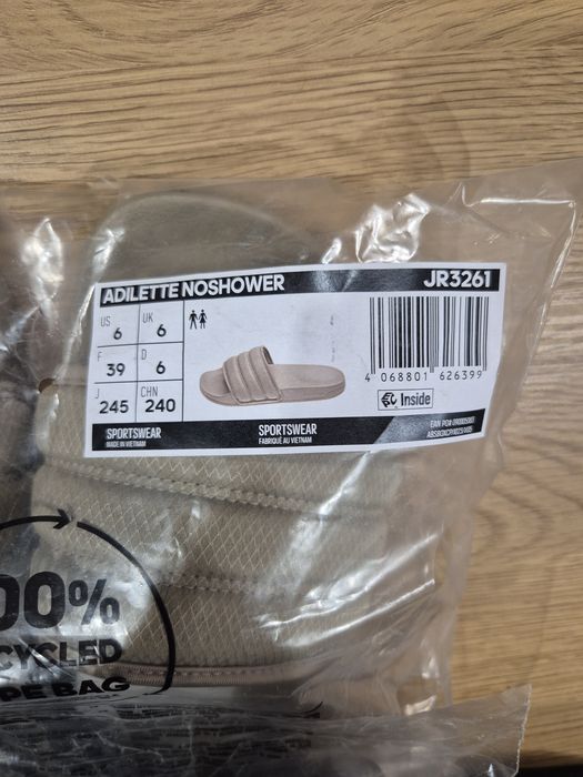Нови чехли Adidas 39