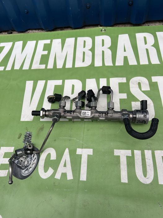 Rampă injectoare Audi A4 B9 2.0 Tdi DTN 05L 089 0036405 an 2021