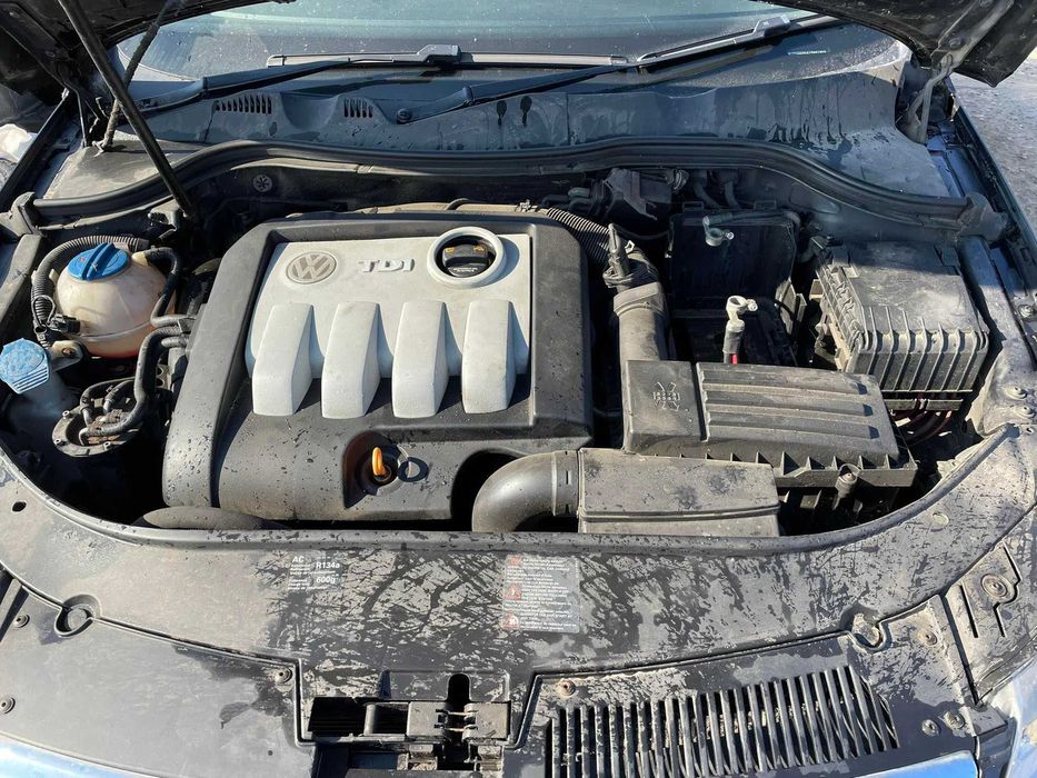 VW Passat 6 1,9 дизел Само на части